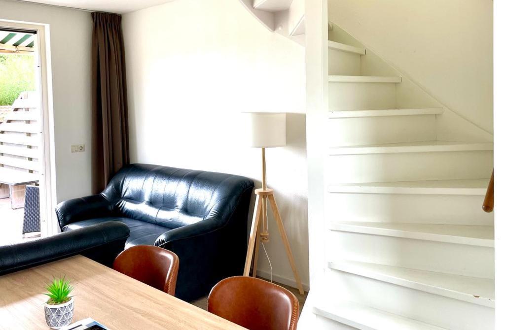 Vakantiewoningen De Schelp 레네세 외부 사진
